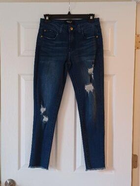 LIKE NEW! Watch LA High Rise Distressed Jeans Size 5